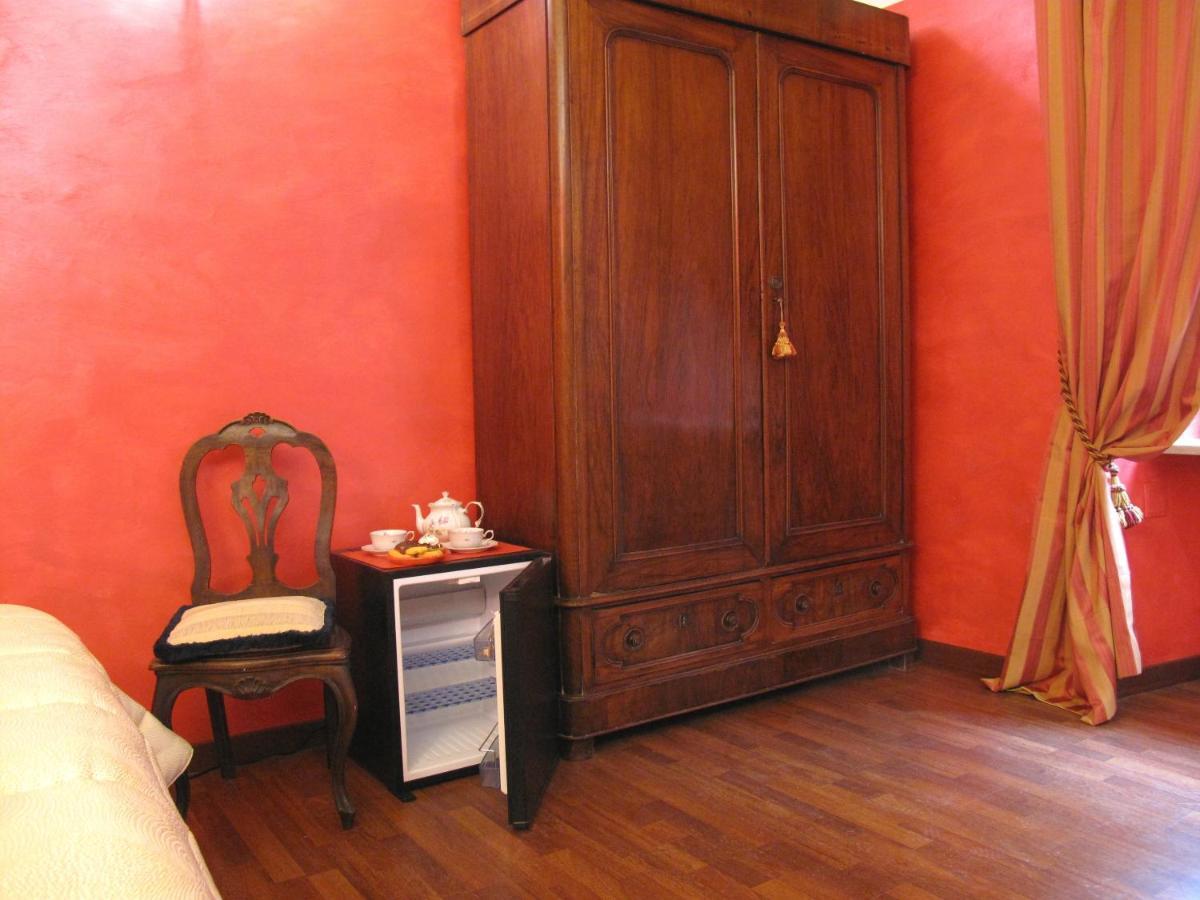 Salaria Luxury Suites Rome Room photo